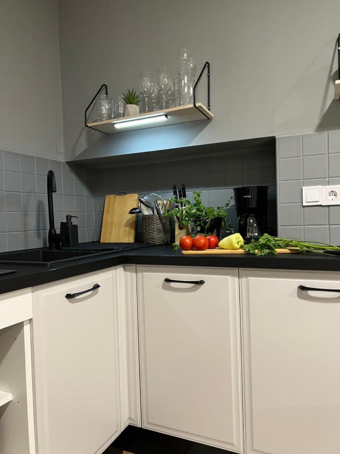 Cinderella Apartment With Free Parking Pula Exterior foto