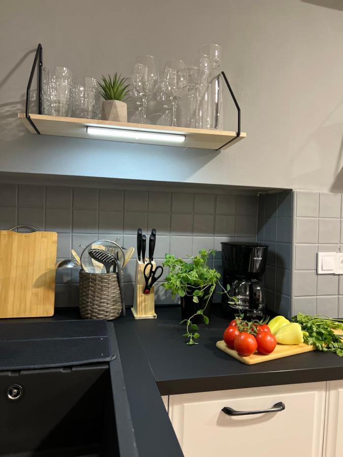 Cinderella Apartment With Free Parking Pula Exterior foto