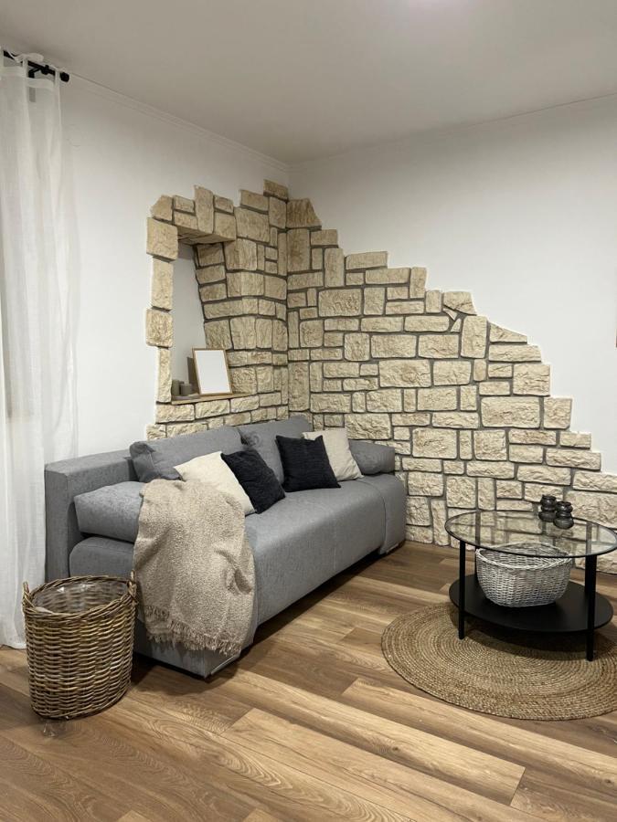 Cinderella Apartment With Free Parking Pula Exterior foto