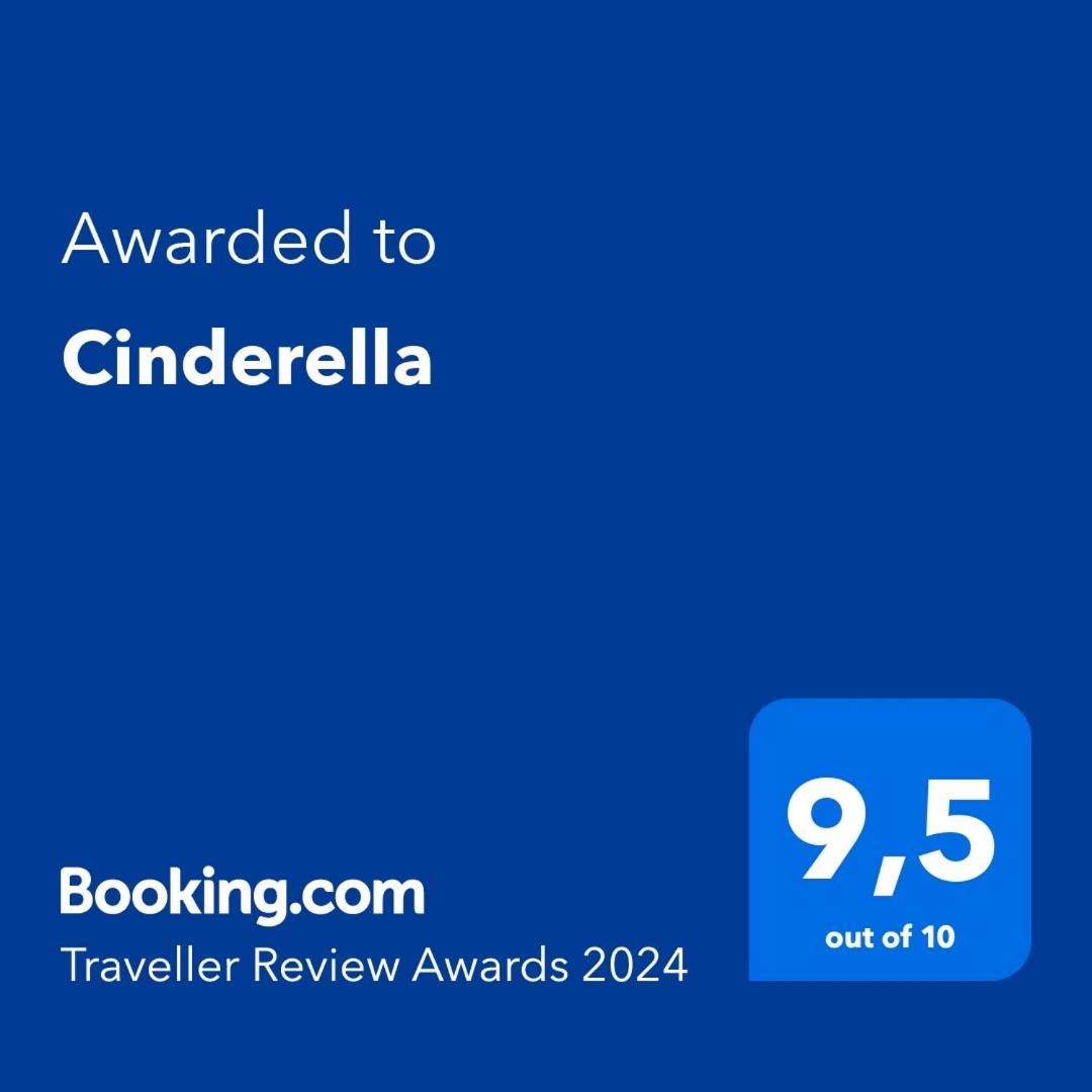 Cinderella Apartment With Free Parking Pula Exterior foto